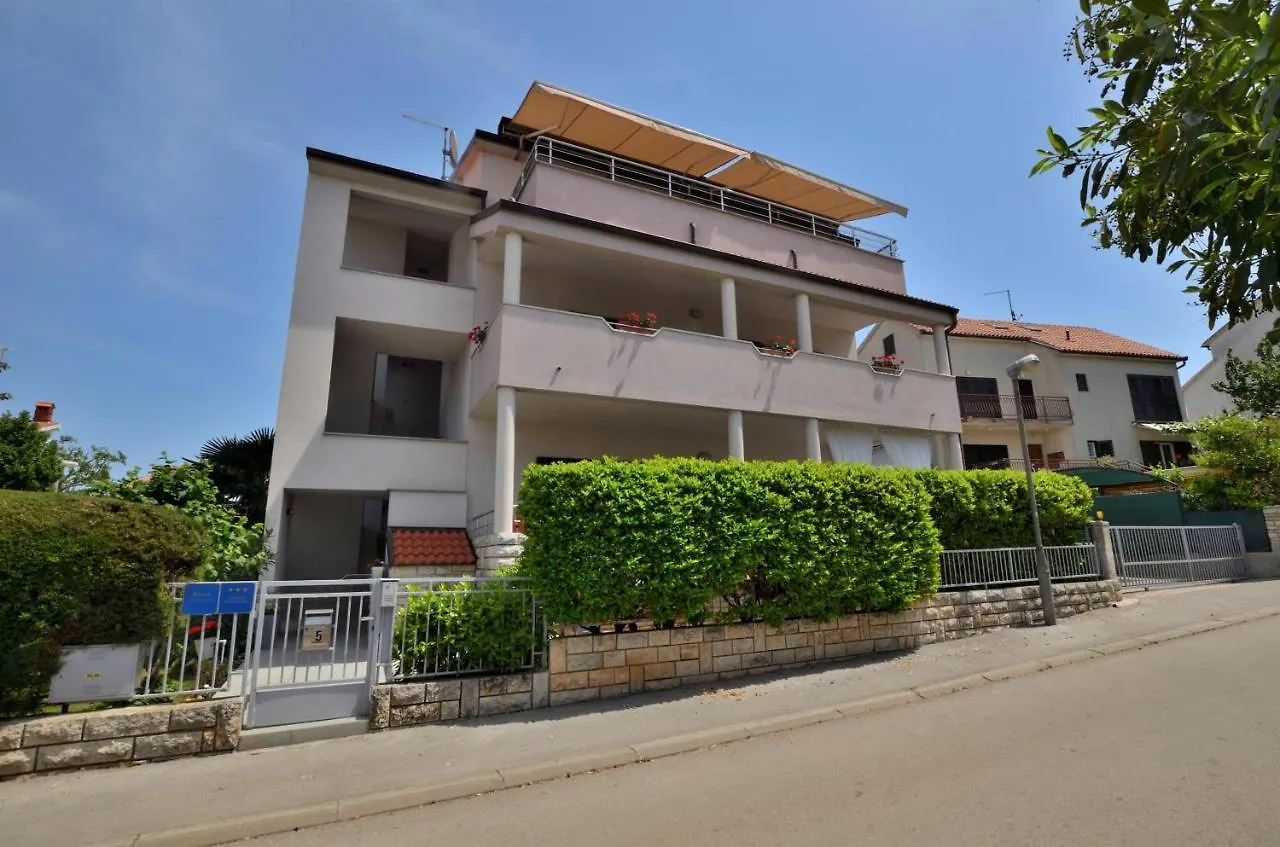 Apartment Sandy Bay Pjescana Uvala Croatia