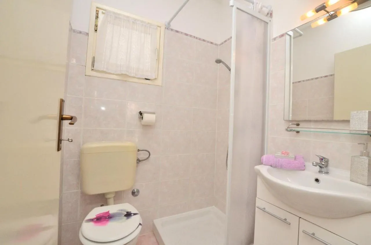 Apartment Sandy Bay Pjescana Uvala Croatia